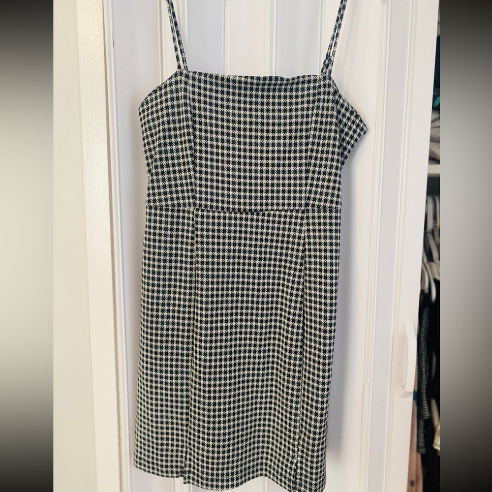 Black and white dress women’s